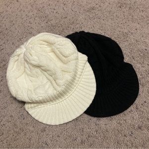 Set of 2 - Knit Beanie Cap Hats - Black & Cream